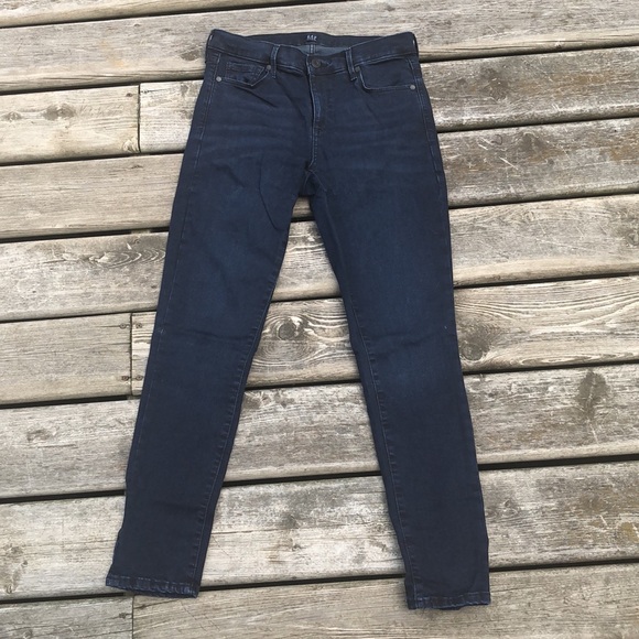 Gap True Skinny Jeans in Sculpt with Washwell - Picture 2 of 7